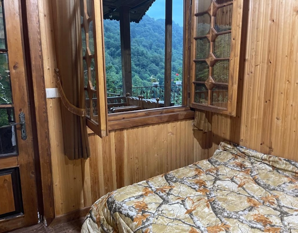 کلبه جنگلی قلعه رودخان